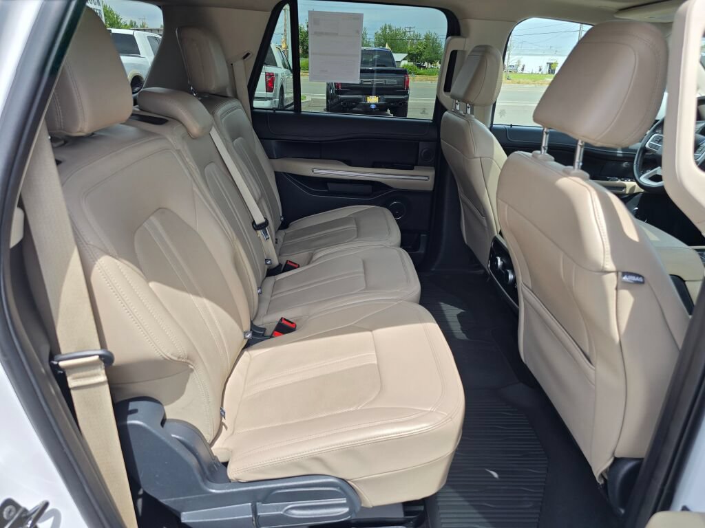 Certified 2024 Ford Expedition Max Limited AWD/4WD image 12