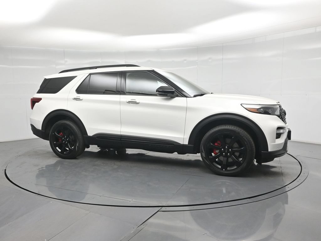 Certified 2023 Ford Explorer ST w/ Equipment Group 401A AWD/4WD image 24