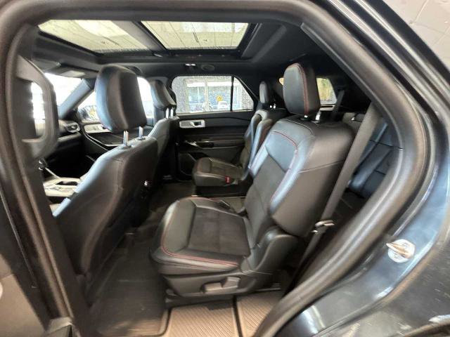 Certified 2024 Ford Explorer ST-Line w/ Class IV Trailer Tow Package AWD/4WD image 24