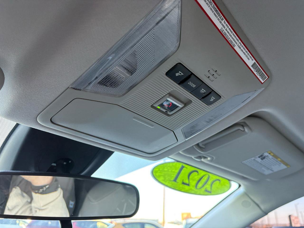 Used 2021 Toyota RAV4 XLE FWD image 30