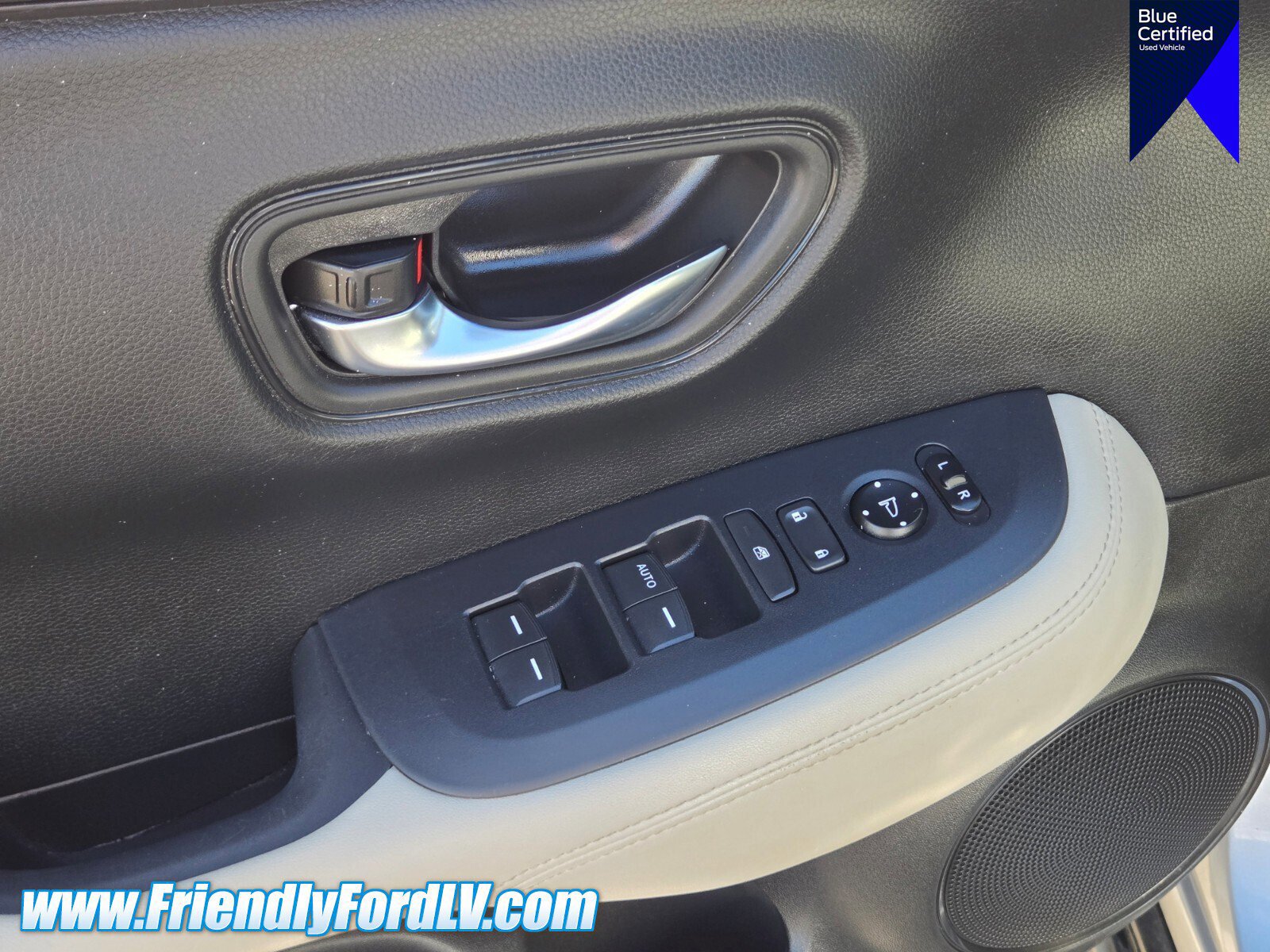 Used 2023 Honda HR-V LX image 18