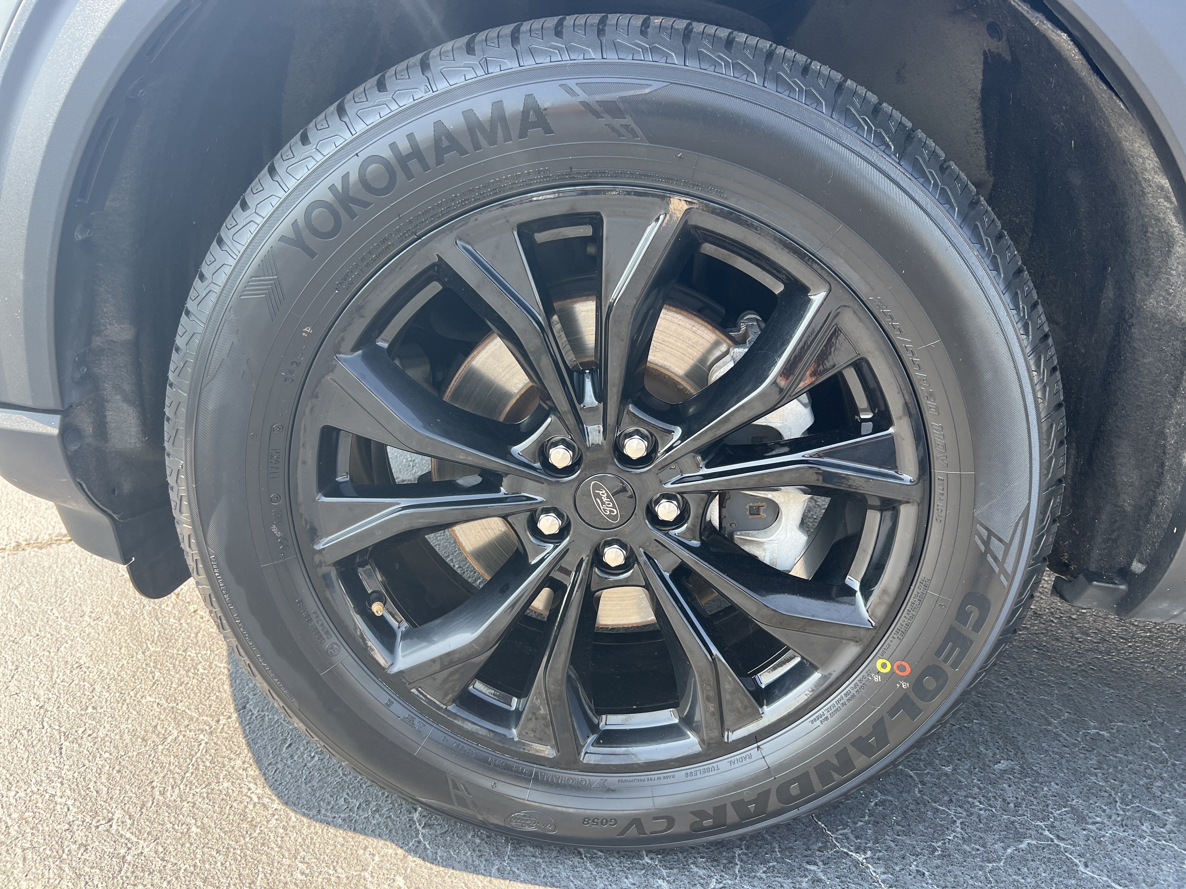 Certified 2023 Ford Explorer XLT w/ Equipment Group 202A AWD/4WD image 11