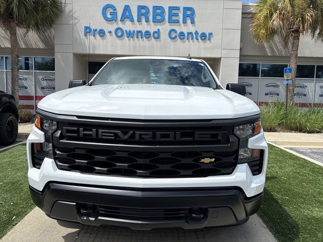 Used 2025 Chevrolet Silverado 1500 W/T w/ Trailering Package AWD/4WD image 7