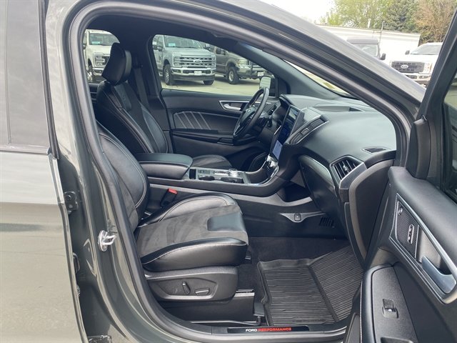 Certified 2023 Ford Edge ST AWD/4WD image 5