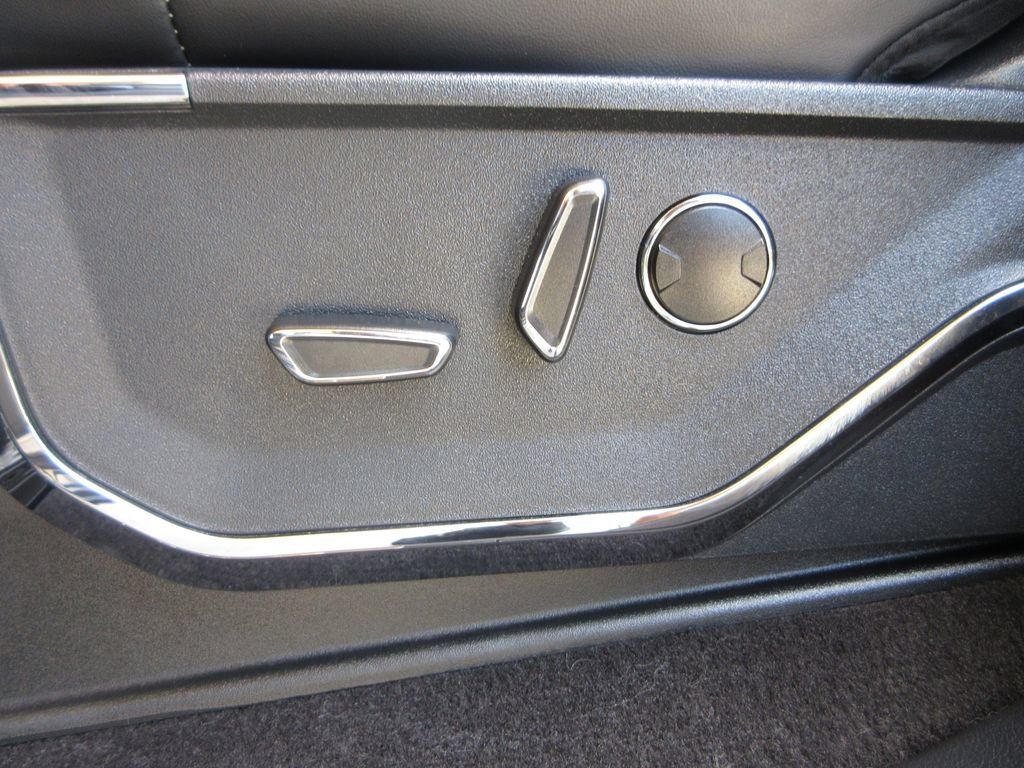 Certified 2023 Ford F150 Lightning Platinum AWD/4WD image 12