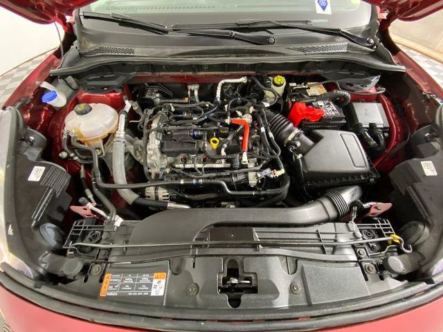 Certified 2022 Ford Escape SE w/ Cold Weather Package image 18