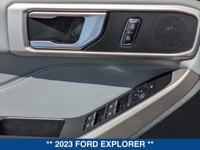 Certified 2023 Ford Explorer XLT w/ Equipment Group 202A AWD/4WD image 11