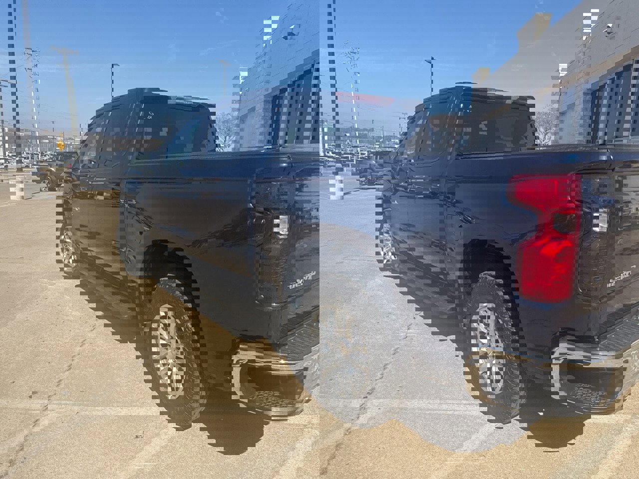 Used 2019 Chevrolet Silverado 1500 LT w/ Texas Edition image 3