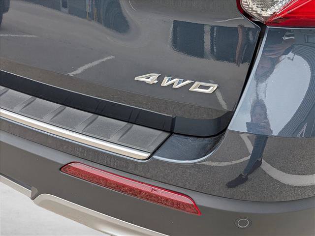 Certified 2024 Ford Explorer Platinum w/ Technology Package AWD/4WD image 9
