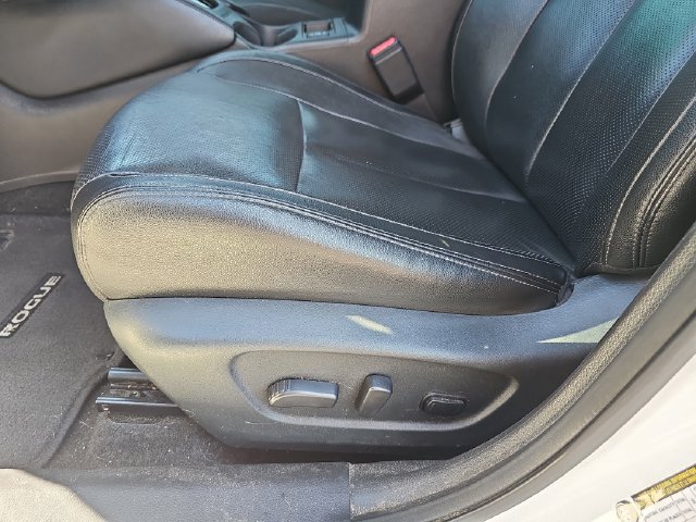 Used 2020 Nissan Rogue SL w/ Premium Package FWD image 19
