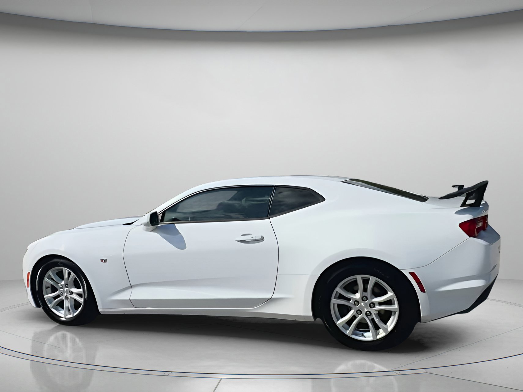Used 2020 Chevrolet Camaro LS image 12