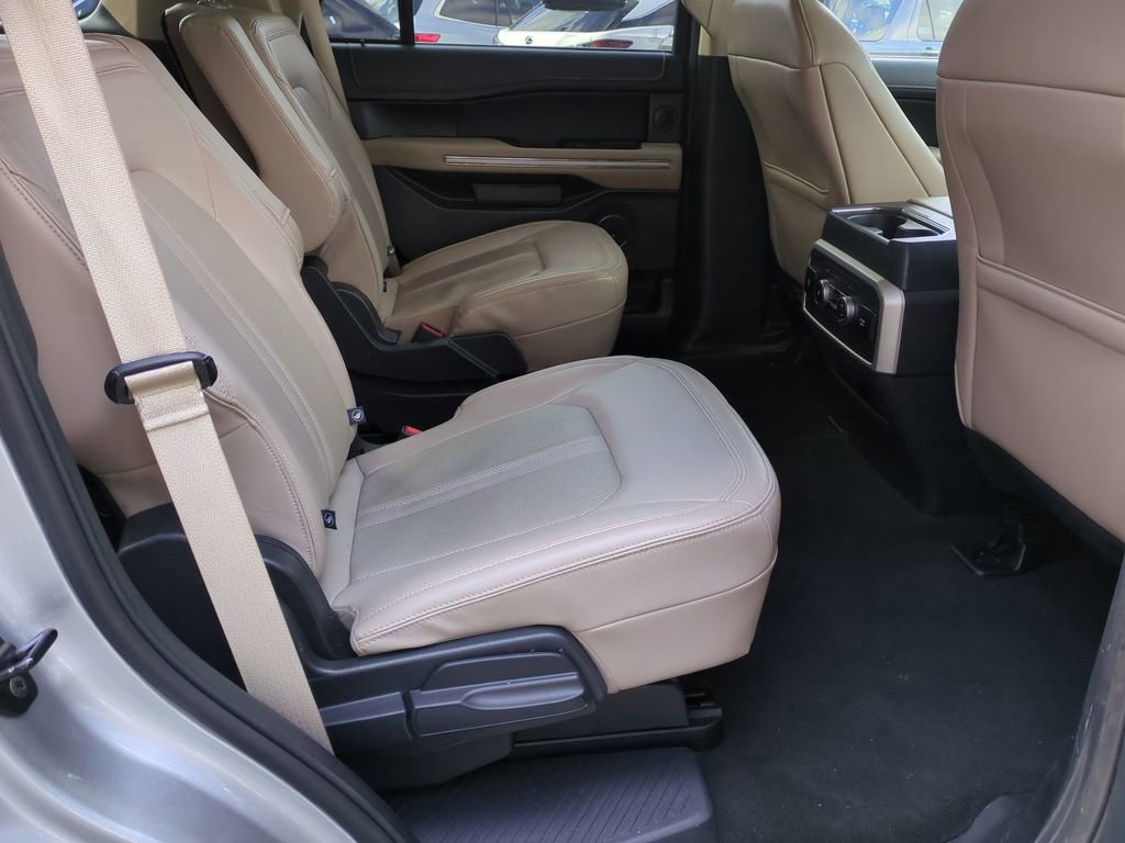 Certified 2024 Ford Expedition Limited image 12