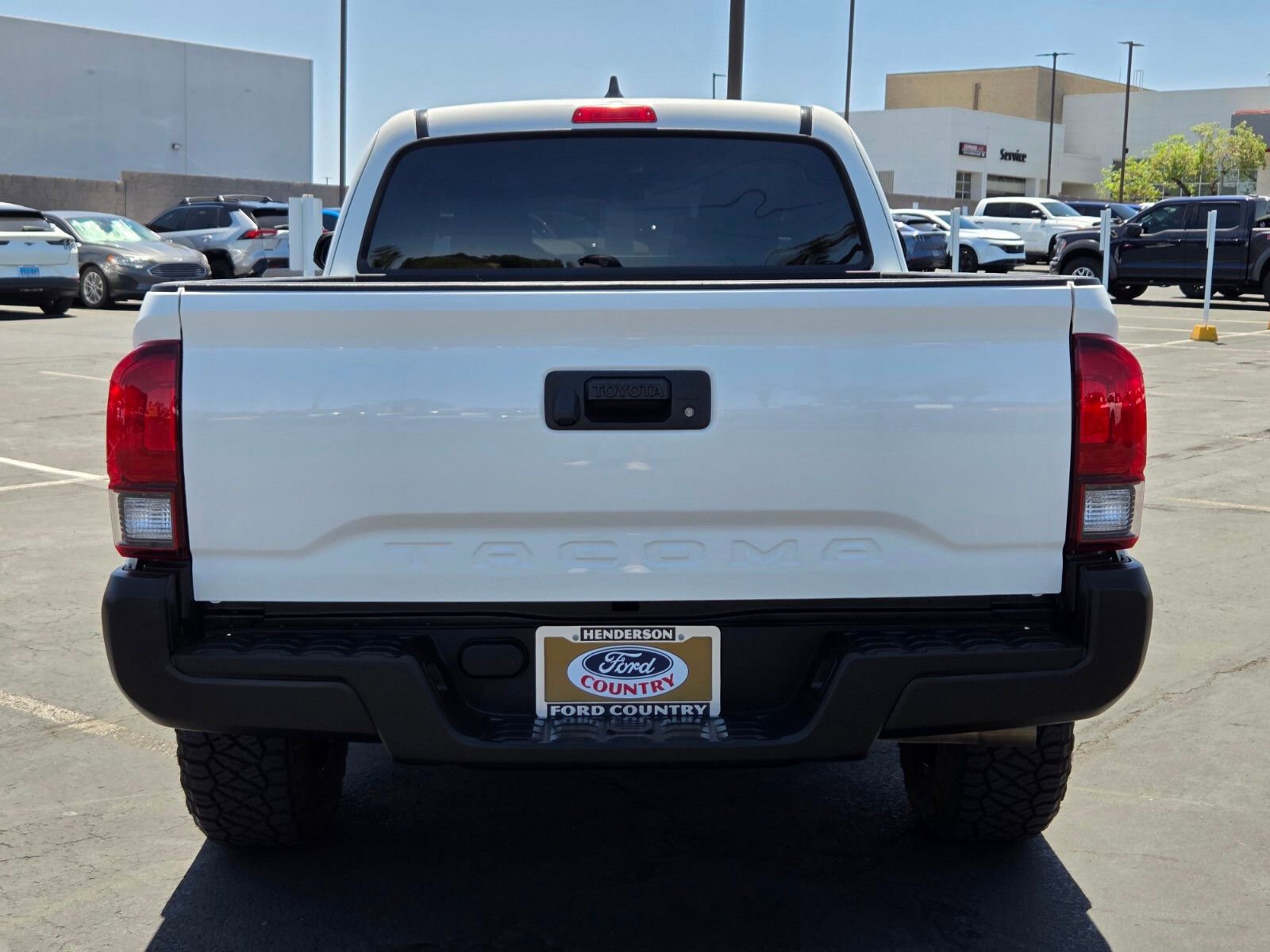 Used 2022 Toyota Tacoma SR RWD image 5