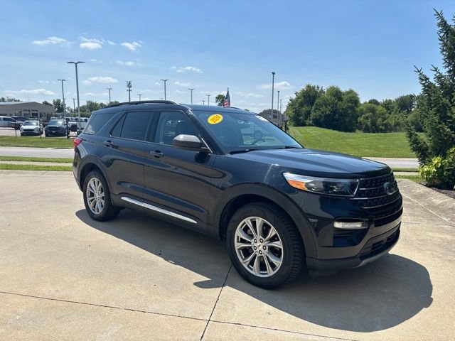 Certified 2024 Ford Explorer XLT w/ Equipment Group 202A AWD/4WD image 34