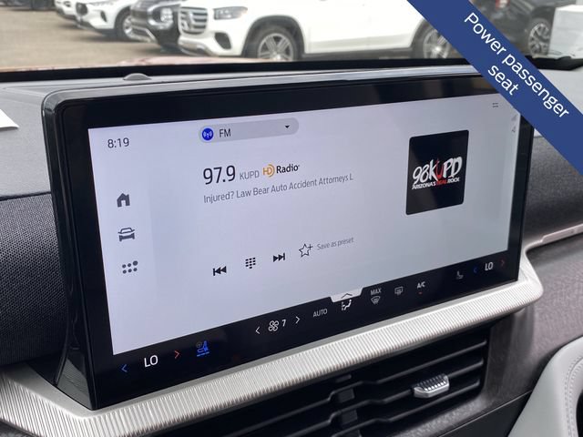 Certified 2025 Ford Explorer Platinum w/ Ultimate Package AWD/4WD image 32