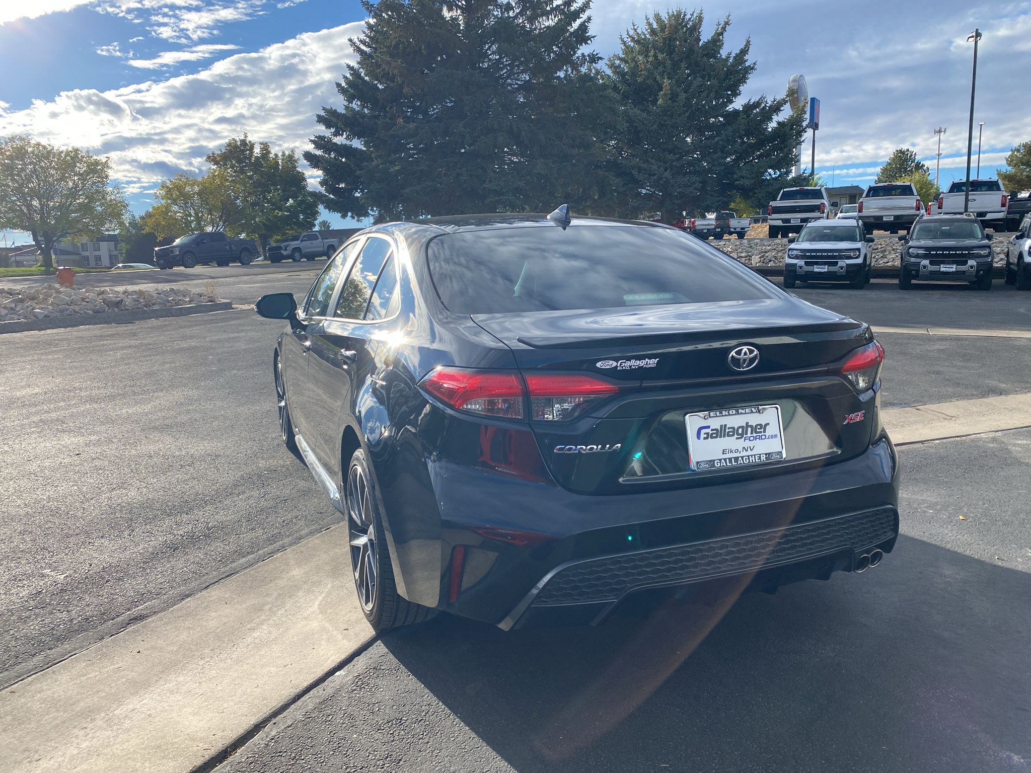 Used 2020 Toyota Corolla XSE FWD image 20