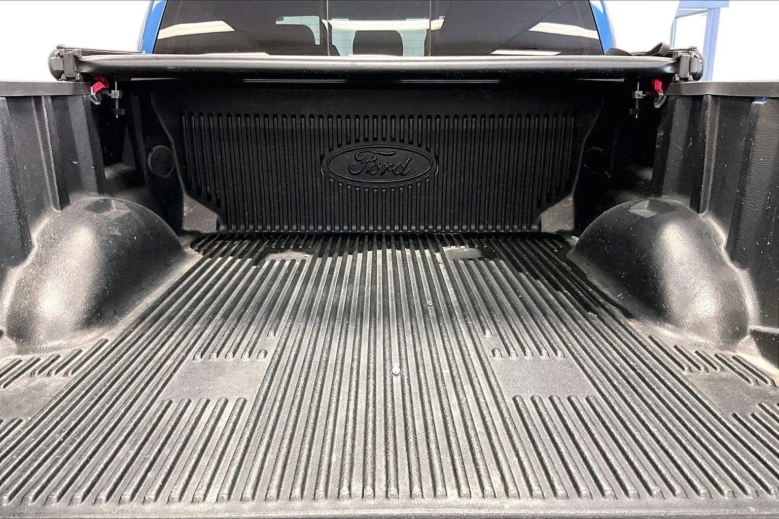 Certified 2022 Ford F150 XLT w/ Equipment Group 302A High image 32