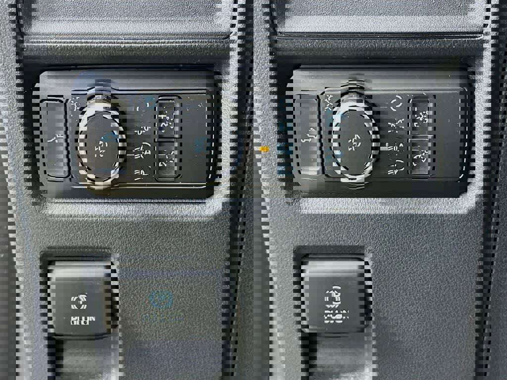 Certified 2022 Ford F150 XL w/ STX Appearance Package image 27