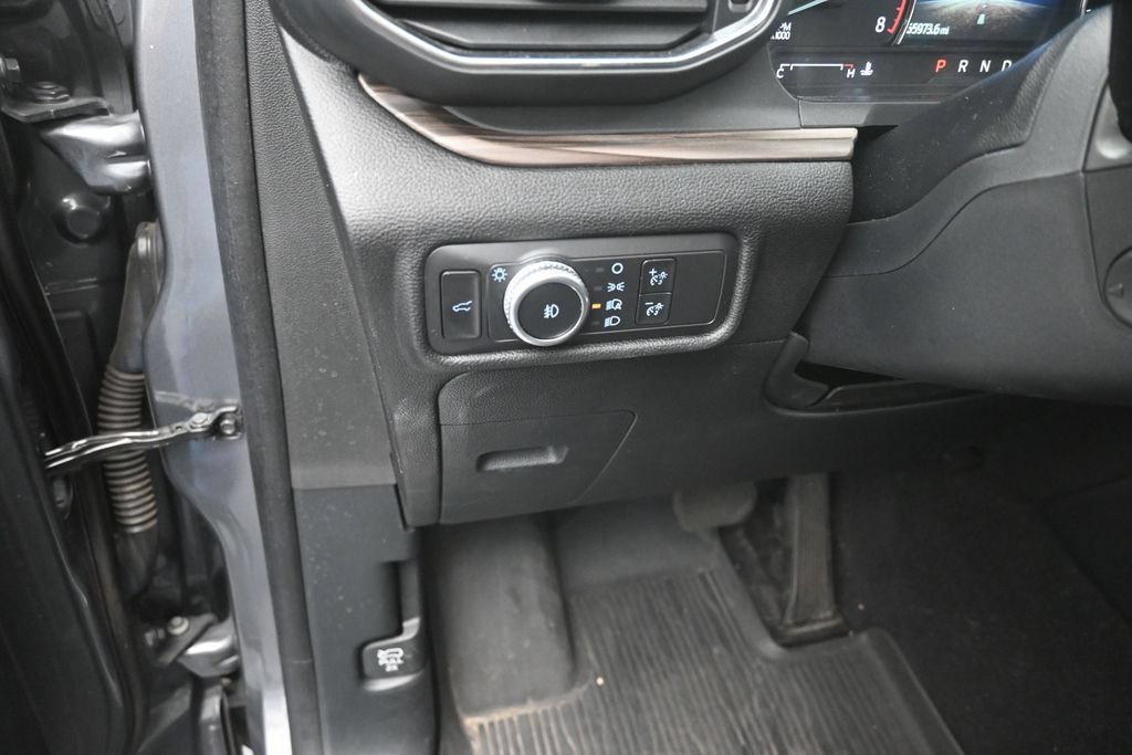 Certified 2021 Ford Explorer Limited w/ Equipment Group 301A RWD image 13