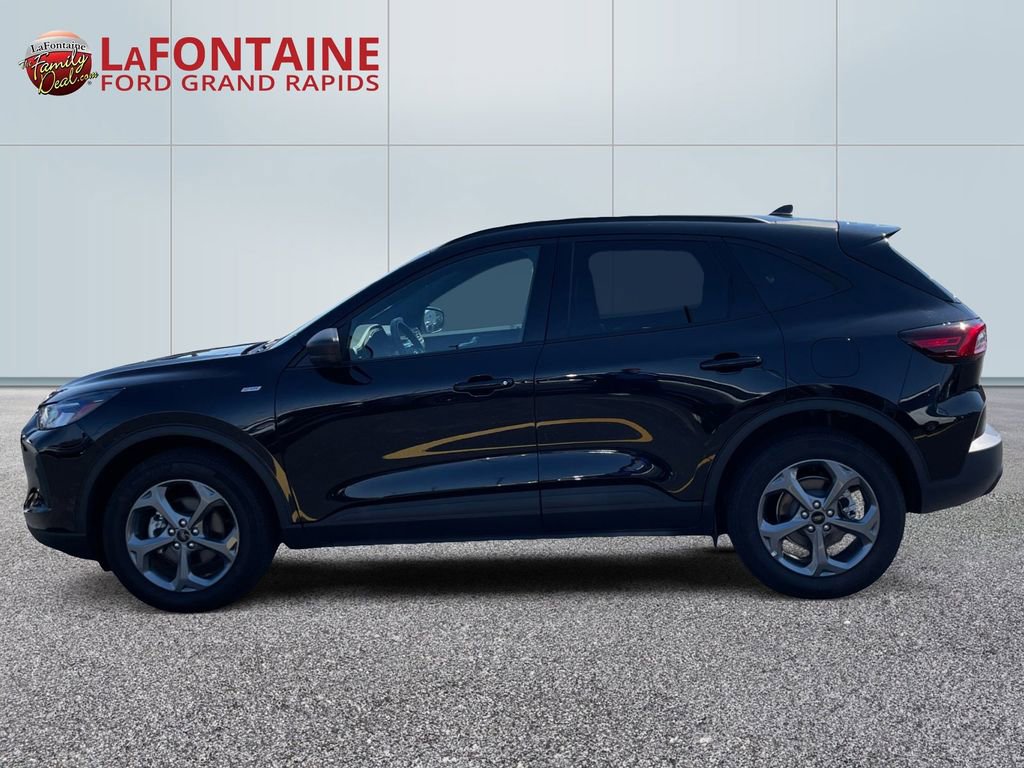 Certified 2025 Ford Escape ST-Line image 4