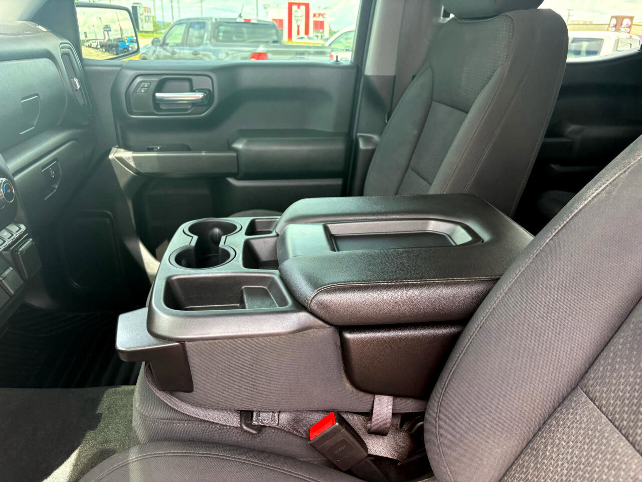 Used 2020 Chevrolet Silverado 1500 Custom w/ Custom Value Package image 82