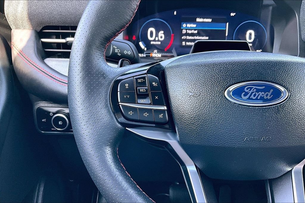 Certified 2025 Ford Explorer ST AWD/4WD image 18