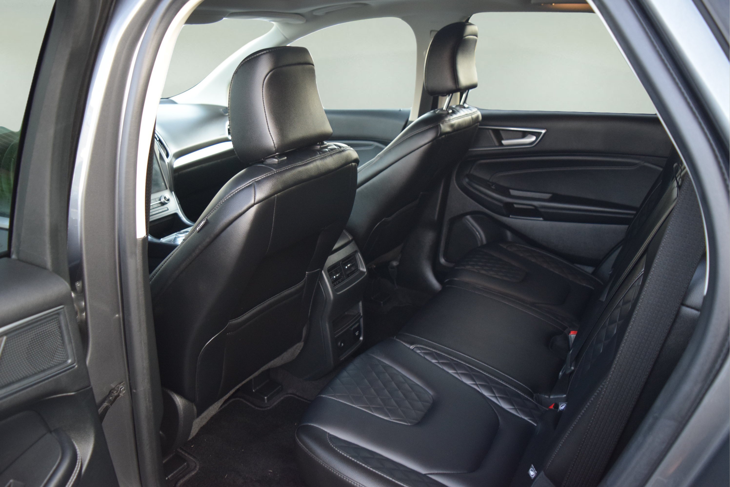 Certified 2023 Ford Edge Titanium AWD/4WD image 8