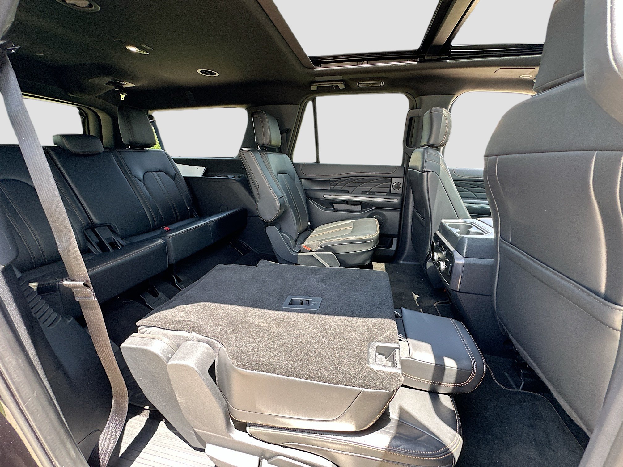Certified 2024 Ford Expedition Max Platinum AWD/4WD image 28