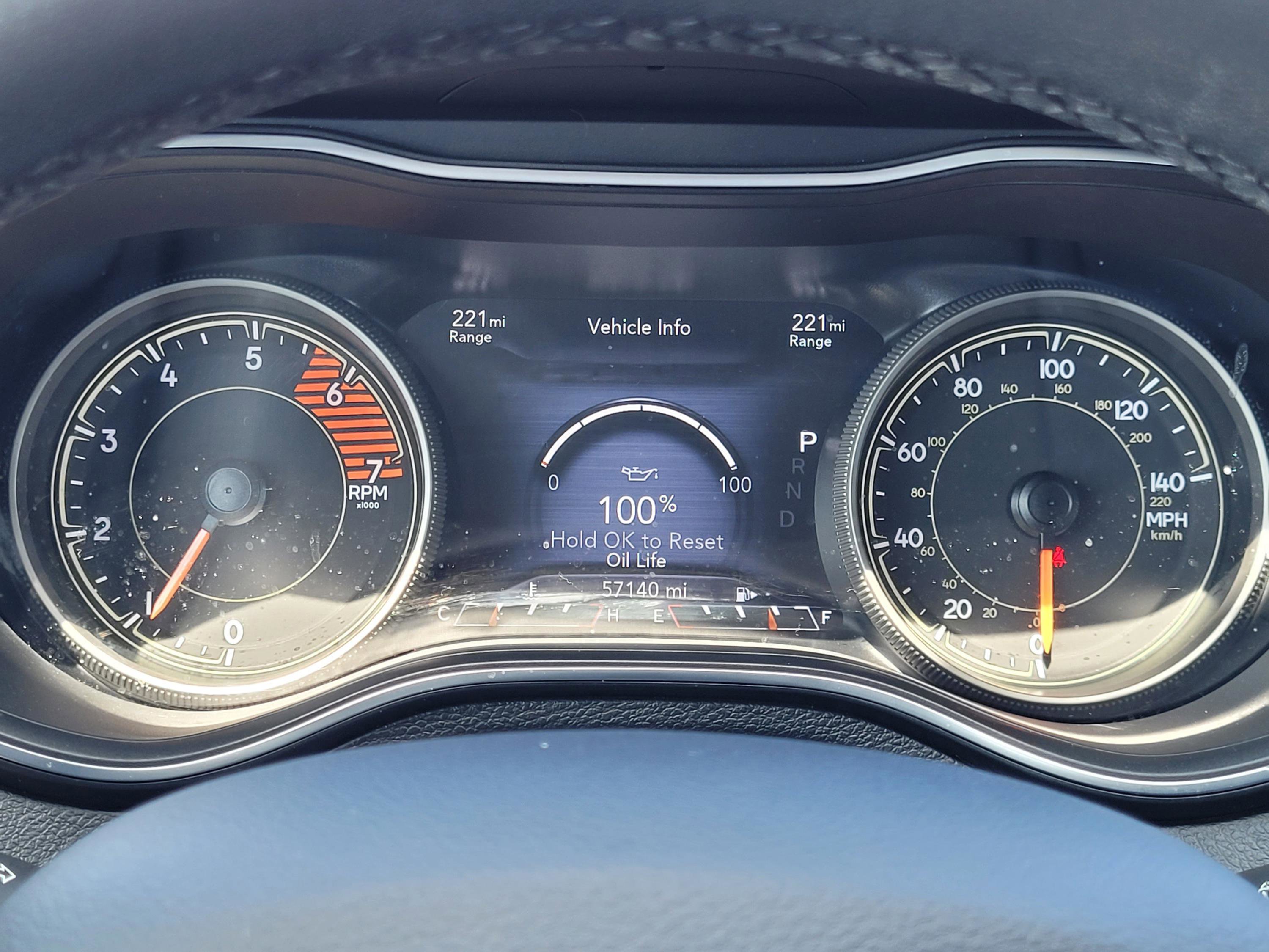 Used 2022 Jeep Cherokee Latitude Lux AWD/4WD image 19