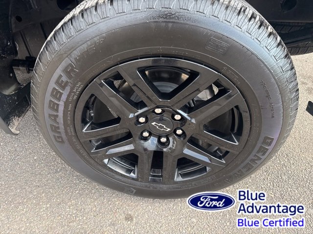 Used 2023 Chevrolet Silverado 1500 Custom w/ LPO, Dark Essentials Package image 12