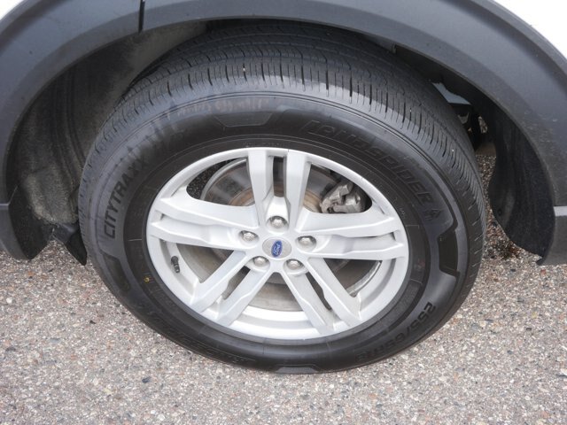 Certified 2024 Ford Explorer XLT AWD/4WD image 8