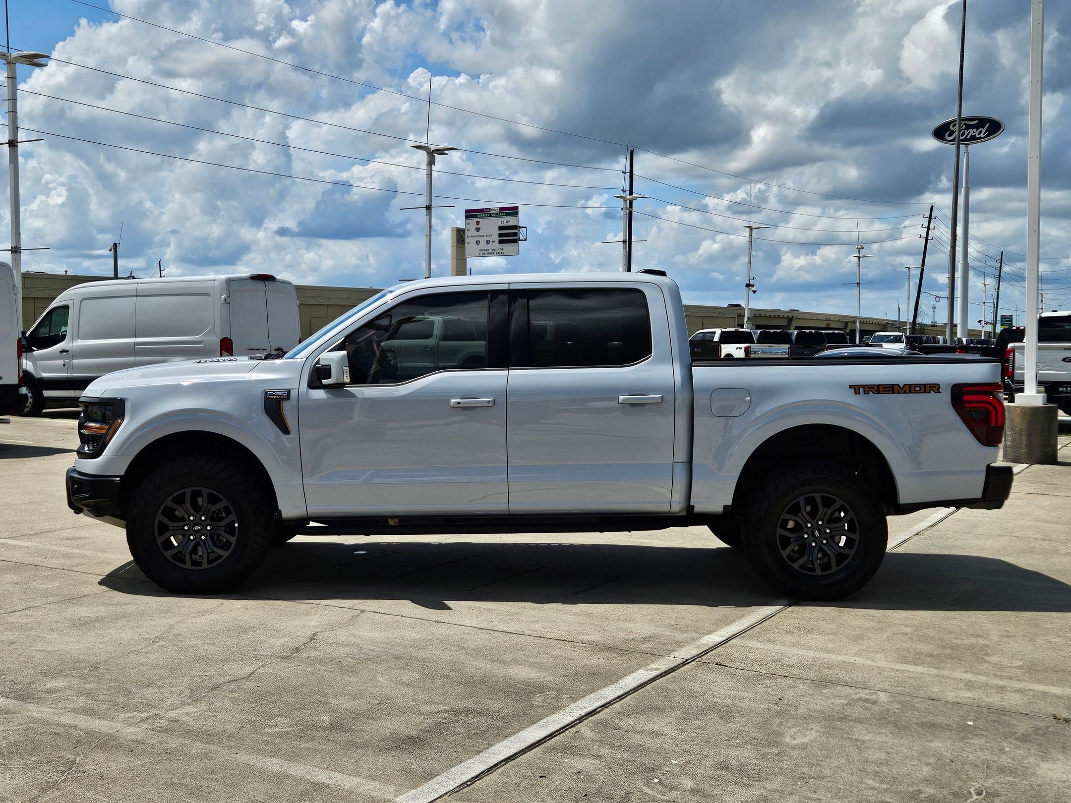 Certified 2025 Ford F150 Tremor w/ Equipment Group 402A High AWD/4WD image 9