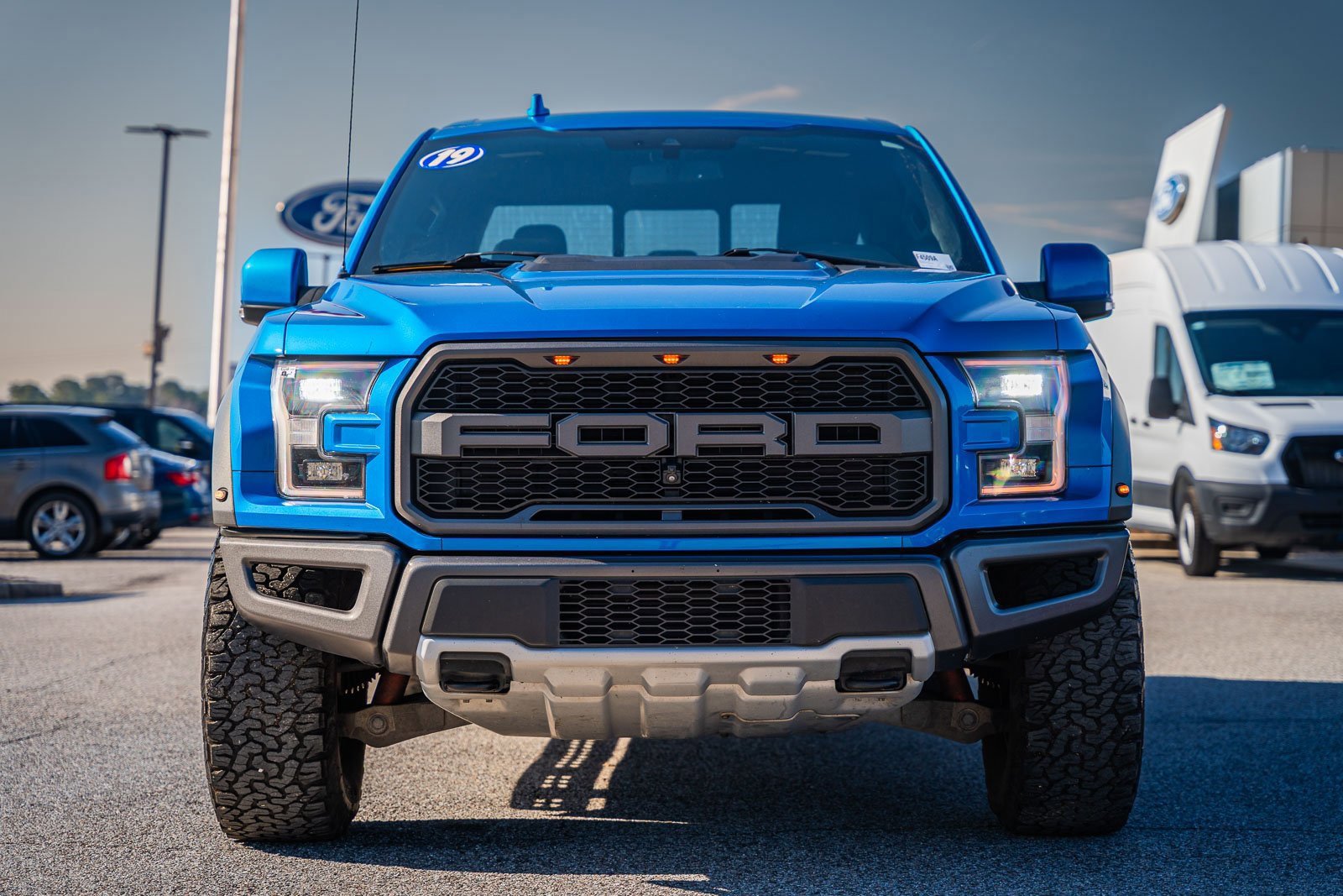 Certified 2019 Ford F150 Raptor w/ Equipment Group 802A Luxury image 9