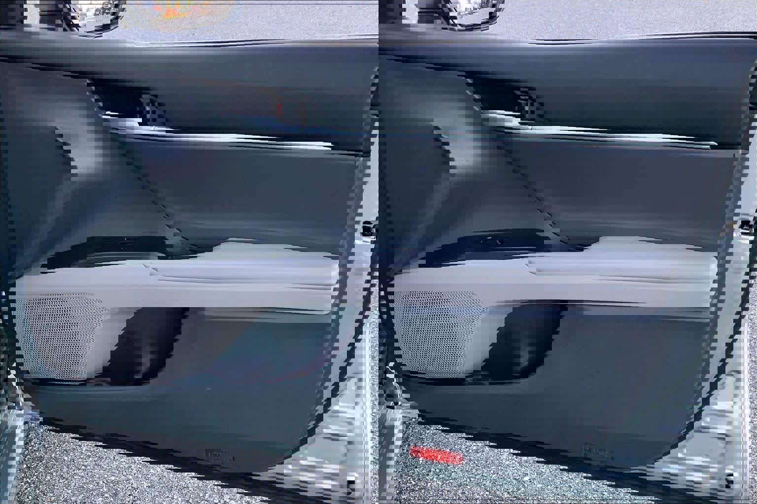 Used 2023 Toyota Camry SE image 22