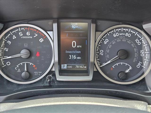 Used 2022 Toyota Tacoma SR5 w/ SR5 Appearance Package (SM) RWD image 11