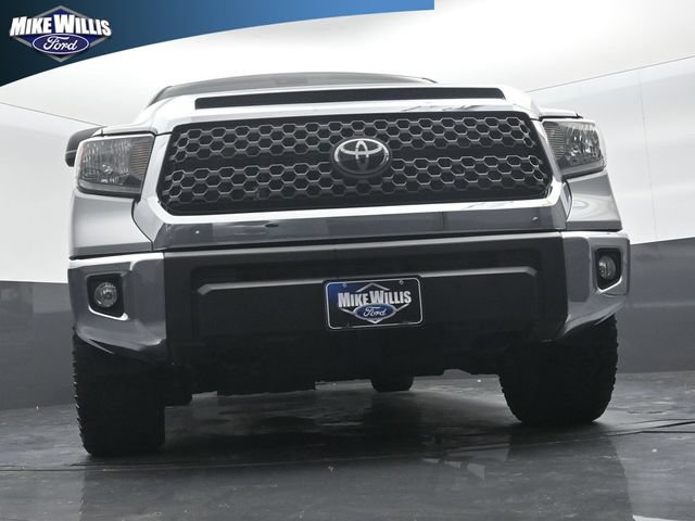 Used 2021 Toyota Tundra SR5 w/ SR5 Leather Package AWD/4WD image 18