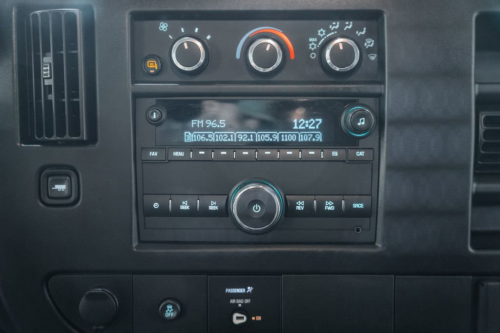 Used 2024 GMC Savana 2500 w/ Driver Convenience Package image 25