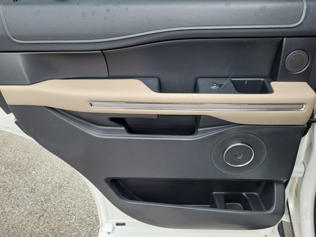 Certified 2022 Ford Expedition Limited AWD/4WD image 13