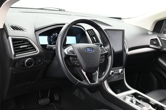 Certified 2024 Ford Edge SEL AWD/4WD image 16