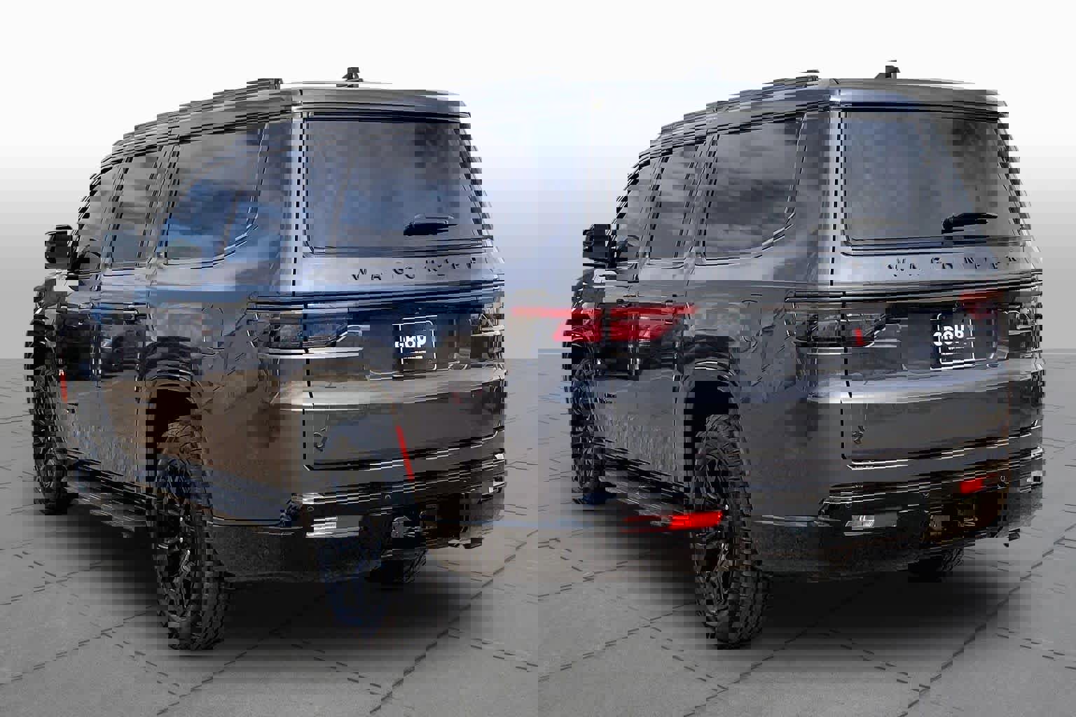 Used 2024 Jeep Wagoneer L Series II w/ Convenience Group I image 4