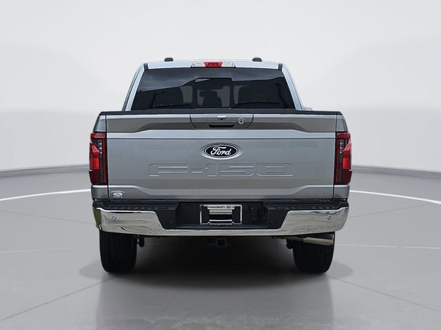Certified 2025 Ford F150 XLT w/ Equipment Group 302A MID AWD/4WD image 4