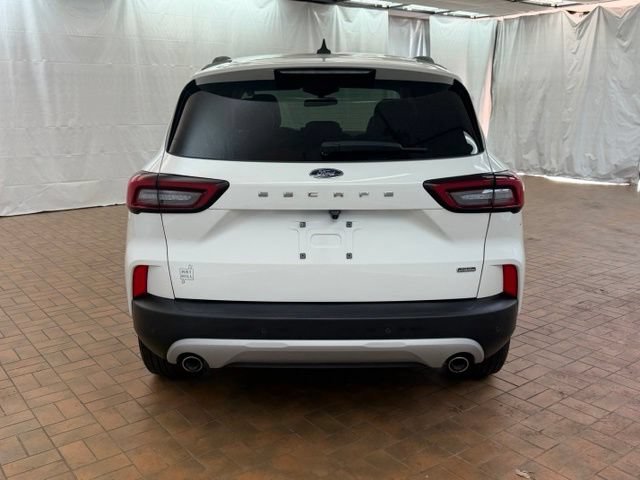 Certified 2024 Ford Escape SE FWD image 8