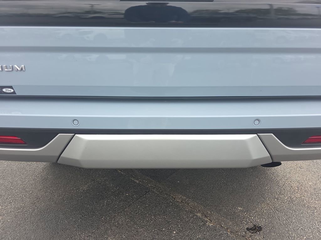 Certified 2025 Ford Expedition Platinum w/ Driver's Package AWD/4WD image 17