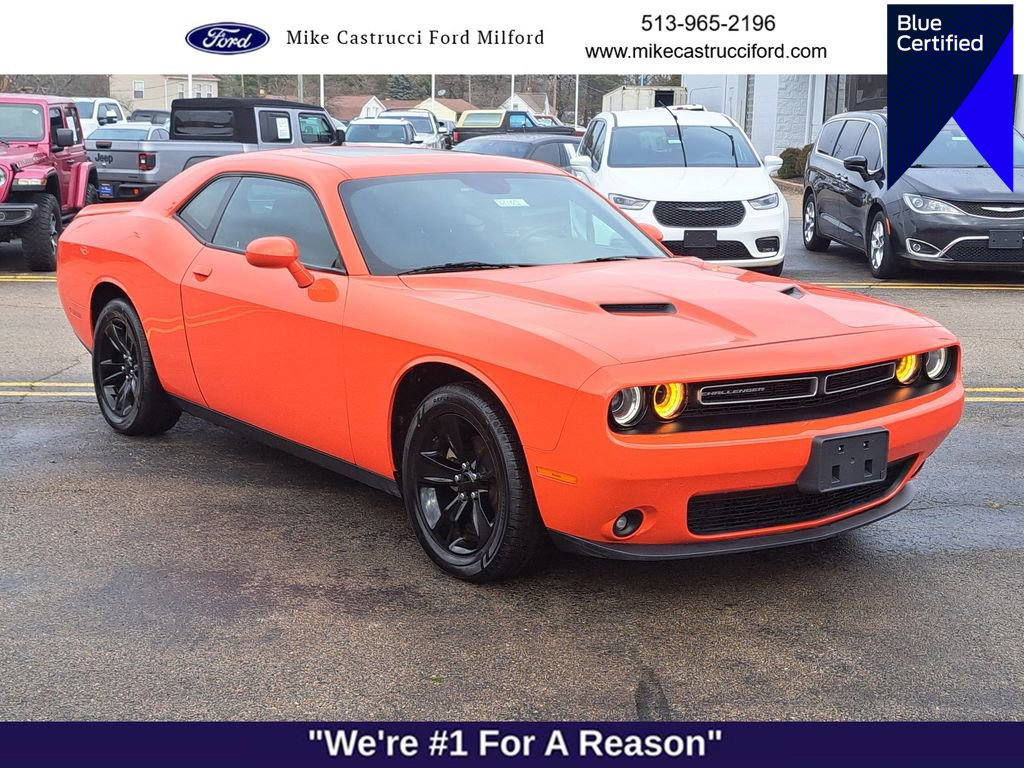 Used 2021 Dodge Challenger SXT w/ Driver Convenience Group image 1