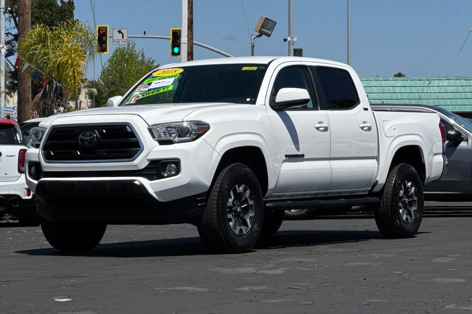Used 2018 Toyota Tacoma SR5 RWD image 29