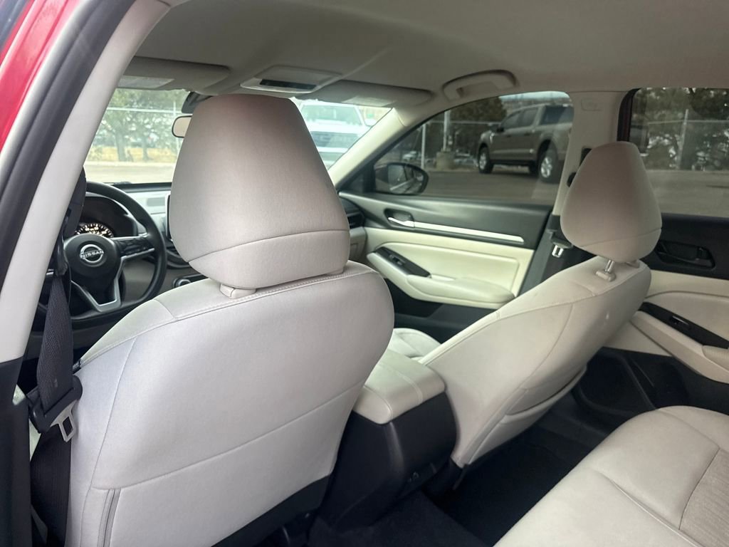 Used 2023 Nissan Altima 2.5 SV image 21
