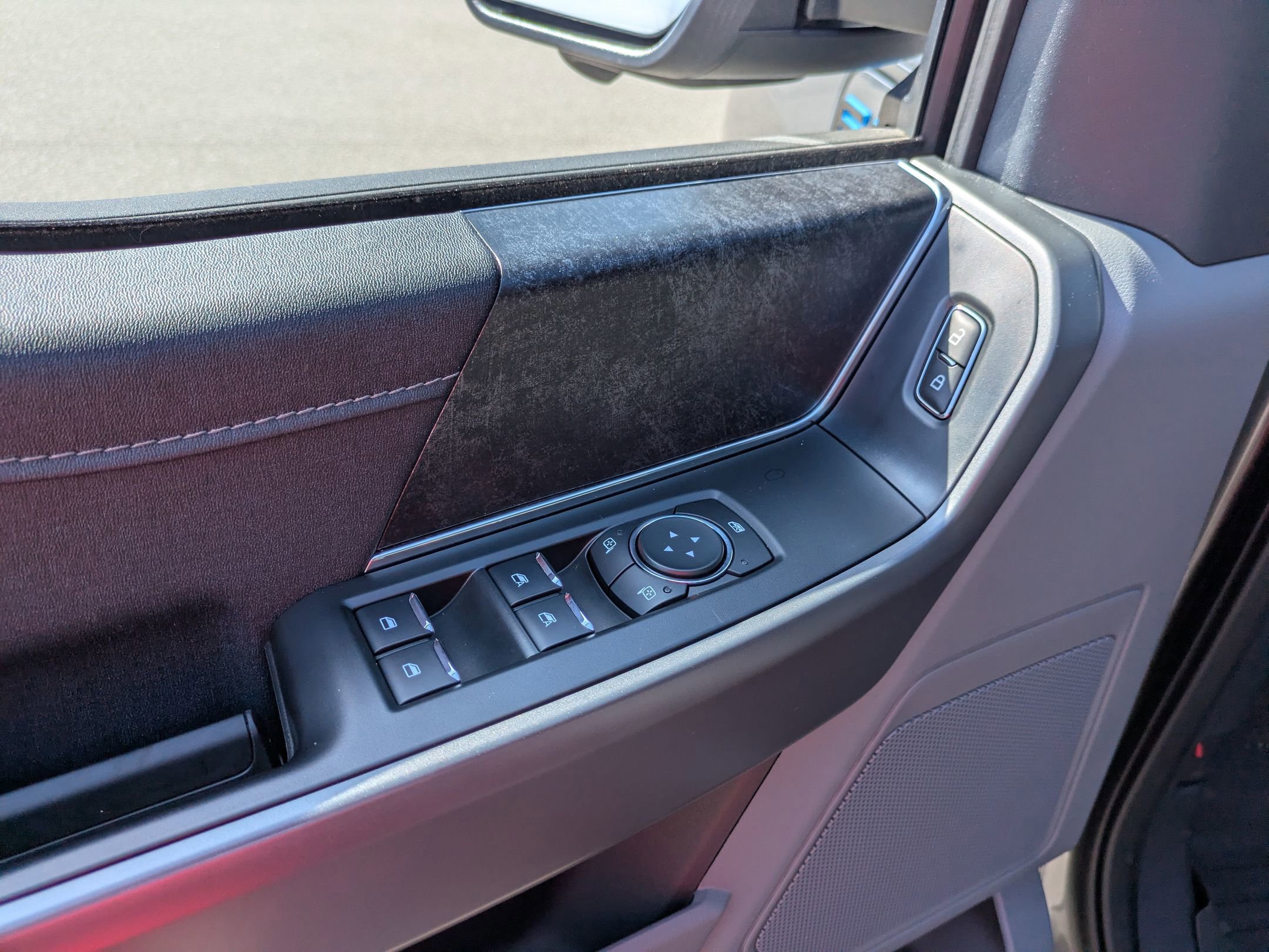 Certified 2025 Ford F150 Lightning XLT image 18