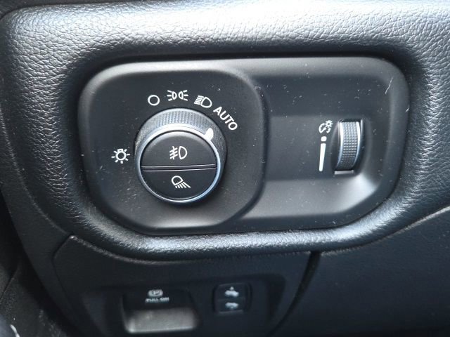 Used 2020 RAM 1500 Sport w/ Level 2 Equipment Goup w/2_L image 21