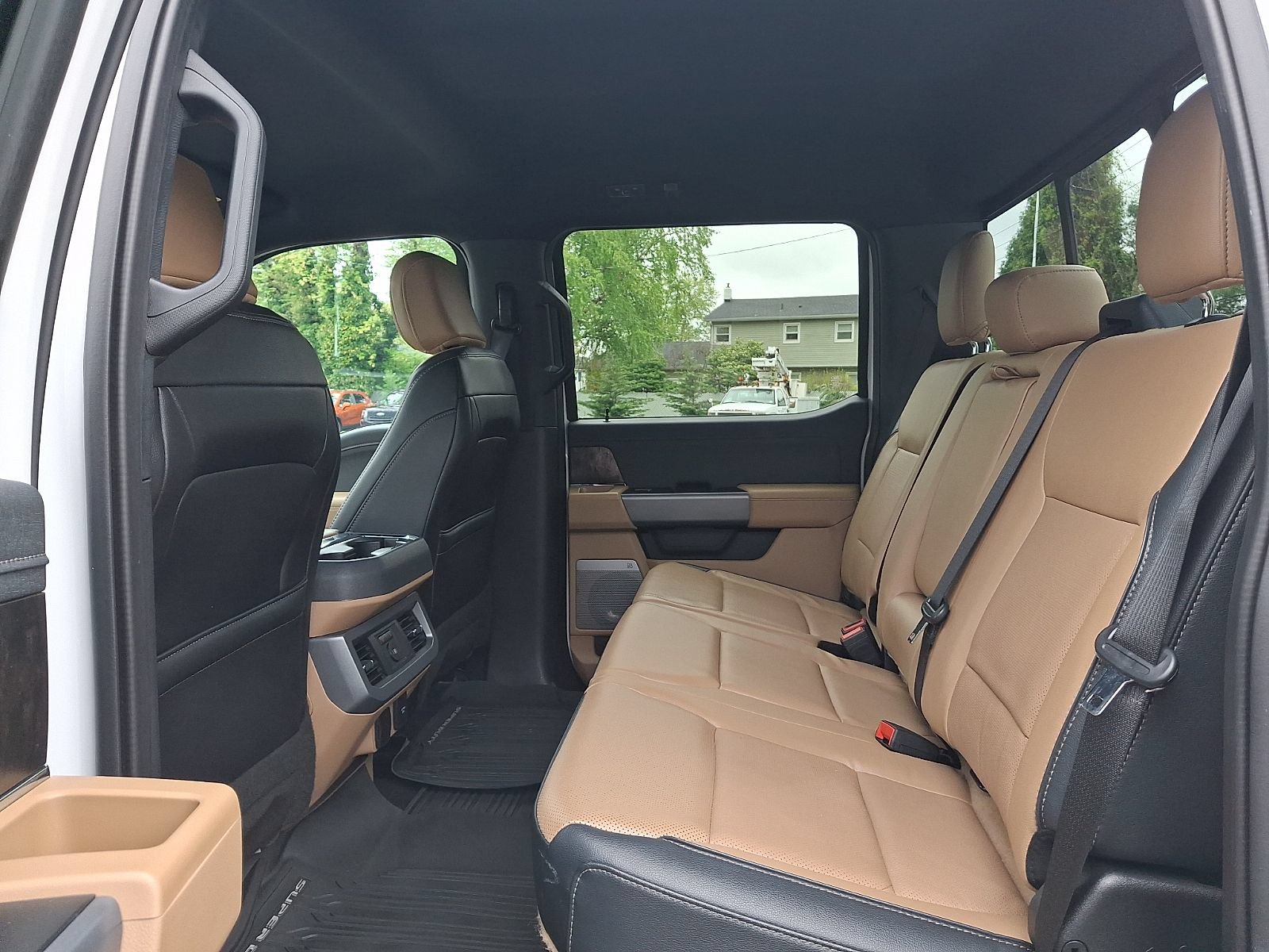 Certified 2023 Ford F250 Lariat w/ Sport Appearance Package AWD/4WD image 11