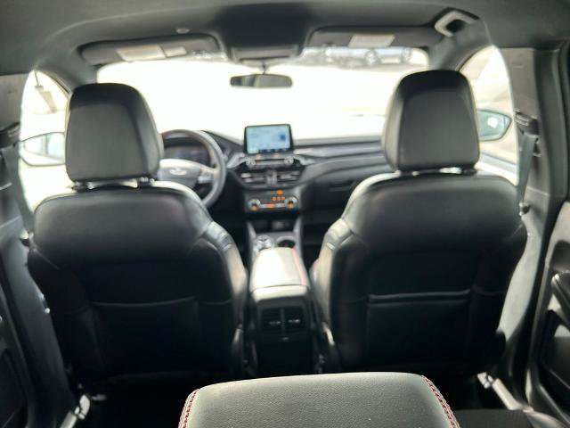 Certified 2025 Ford Escape ST-Line Select AWD/4WD image 18